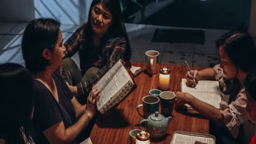 Perseguição religiosa na Coreia do Norte: sistema de espionagem vizinha coloca cristãos em perigo em 2026