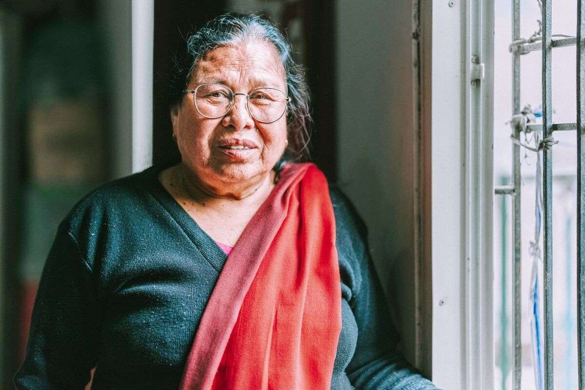 Ex-curandeira encontra Jesus no Nepal