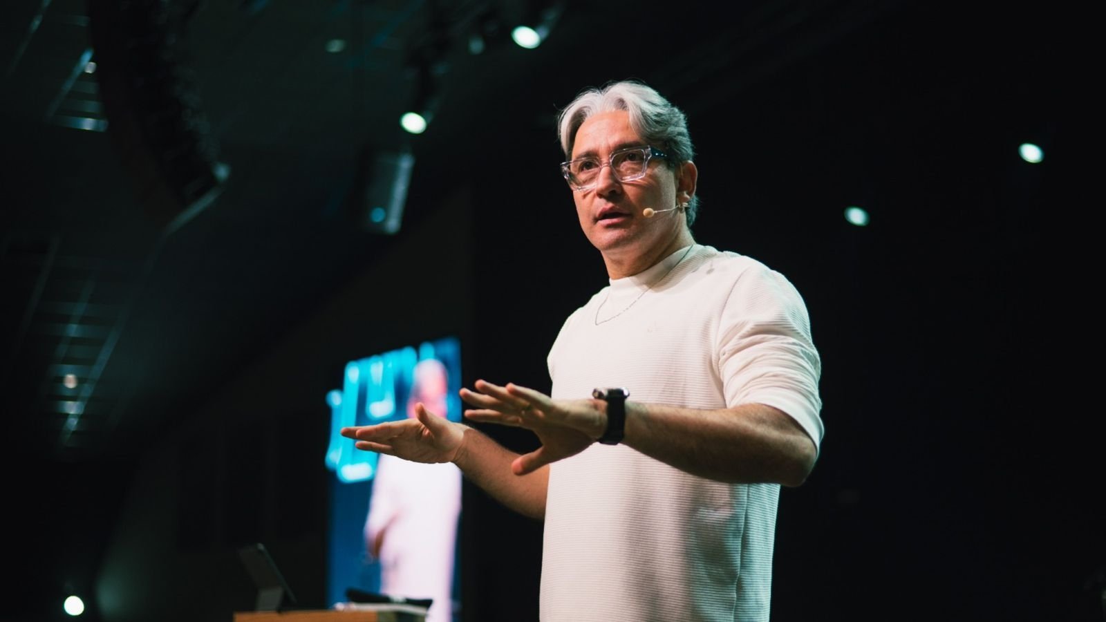 Pastor Lança Livro que Incentiva Cristãos a Aproximarem-se do Espírito Santo 1 Em novo livro