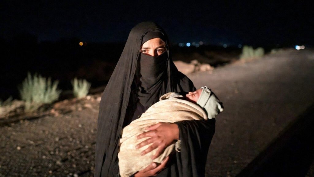 Cristã no Afeganistão foge com recém-nascido e marido baleado 2026 2 Cristã no Afeganistão foge com recém-nascido e marido baleado após perseguição religiosa