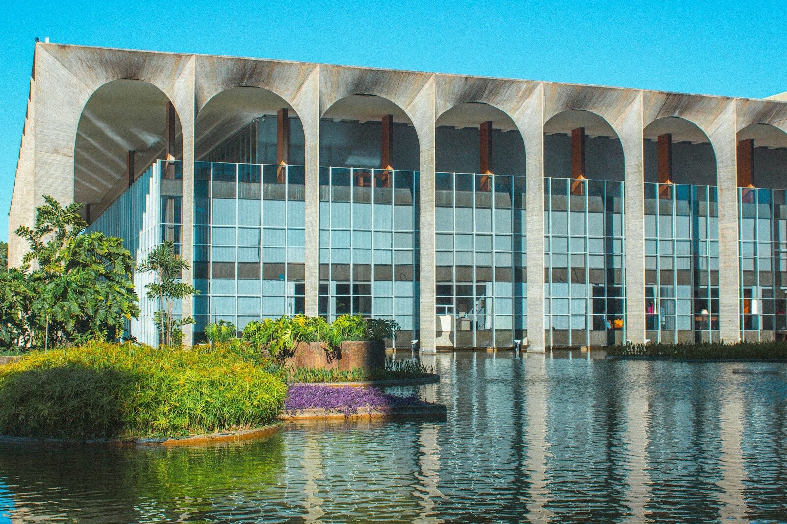 A profecia que mudou o rumo de uma vida: André Mendonça e seus caminhos de fé e influência
