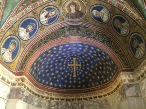 ### A Perseverança Cristã no Irã: Uma História de Desafios e Resiliência