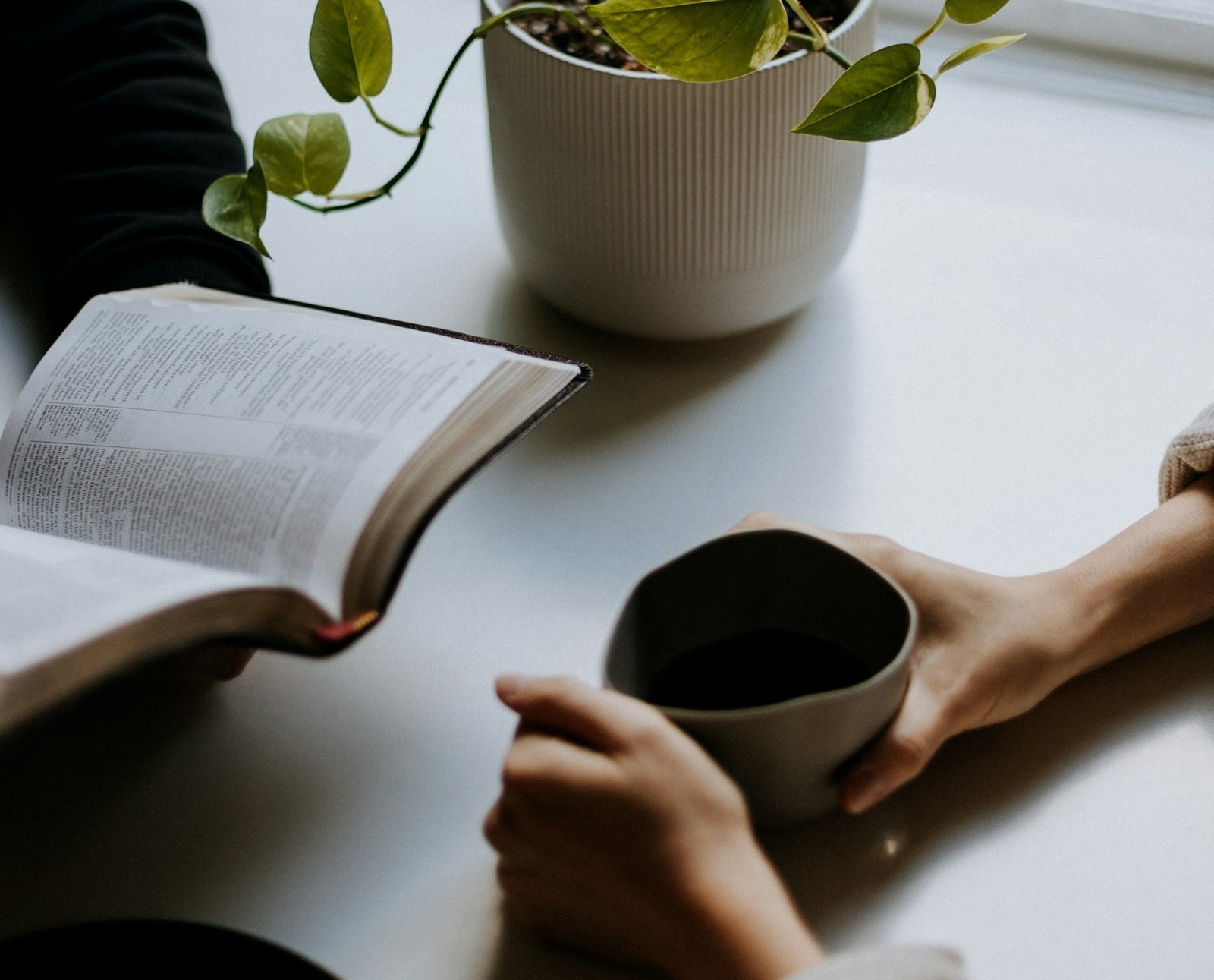 Violência com maquiagem