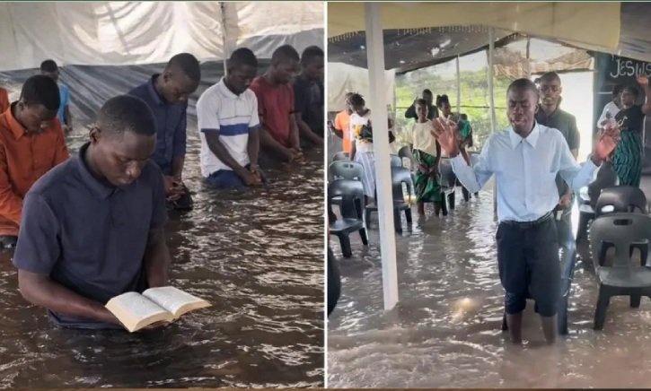 Em meio a um cenário devastador, a fé se mantém firme em Moçambique 1 Cristãos cultuam dentro