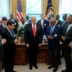 Pastores oram por Trump no Salão Oval em momento de fé e união 2026