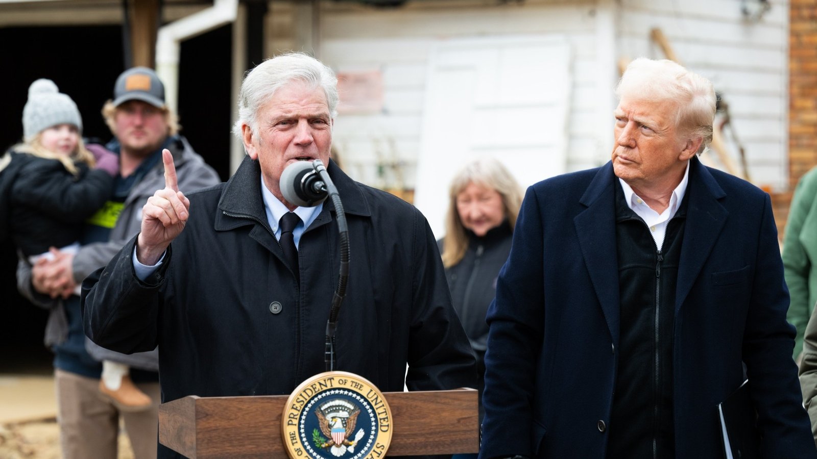 Franklin Graham enviou