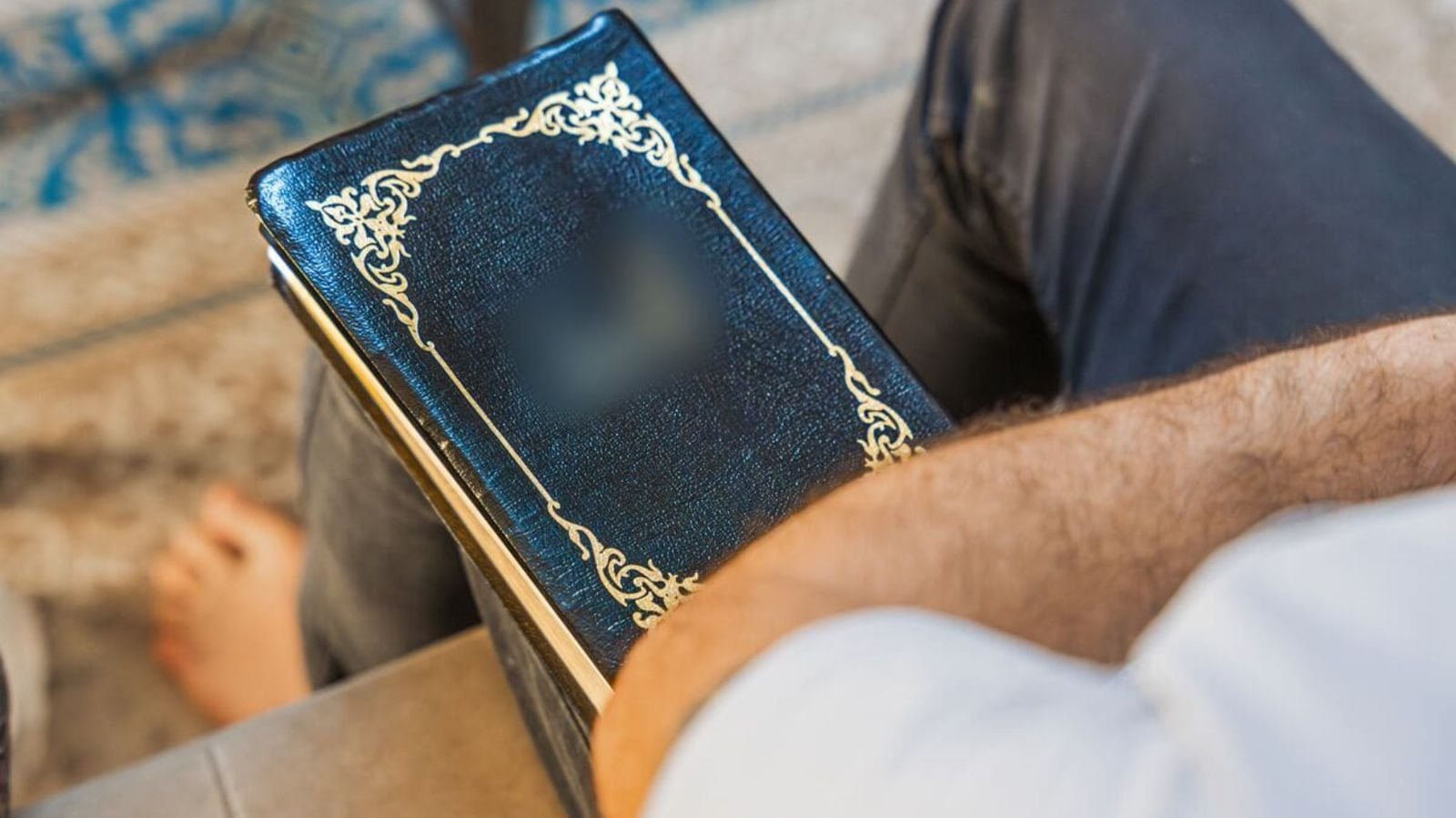 ### A Transformação de um Soldado: Da Violência à Fé em Jesus 1 Soldado islâmico aceita