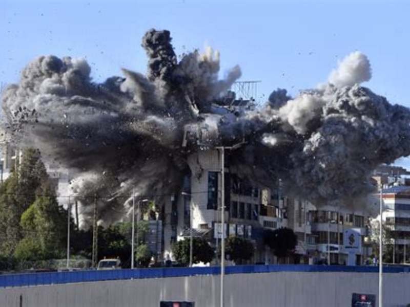 ### A Tempestade no Líbano: Desafios e Perigos para a População Cristã 1 Continued Dangers for