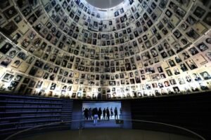 A Memória do Holocausto: Reflexões e Lições do Dia da Memória de 2026