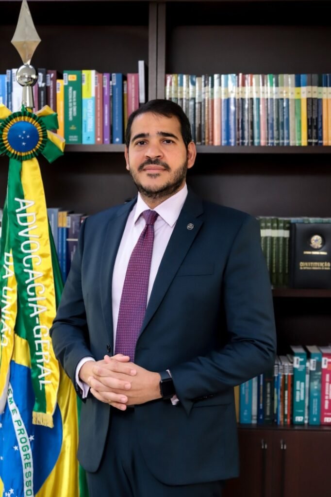 Jorge Messias é
