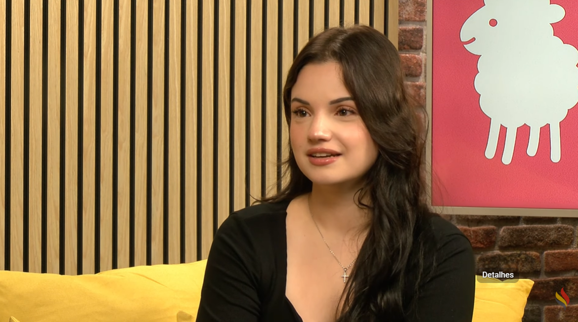 Ex-muçulmana aceita Jesus