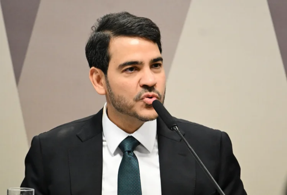 Messias rejeitado: Política