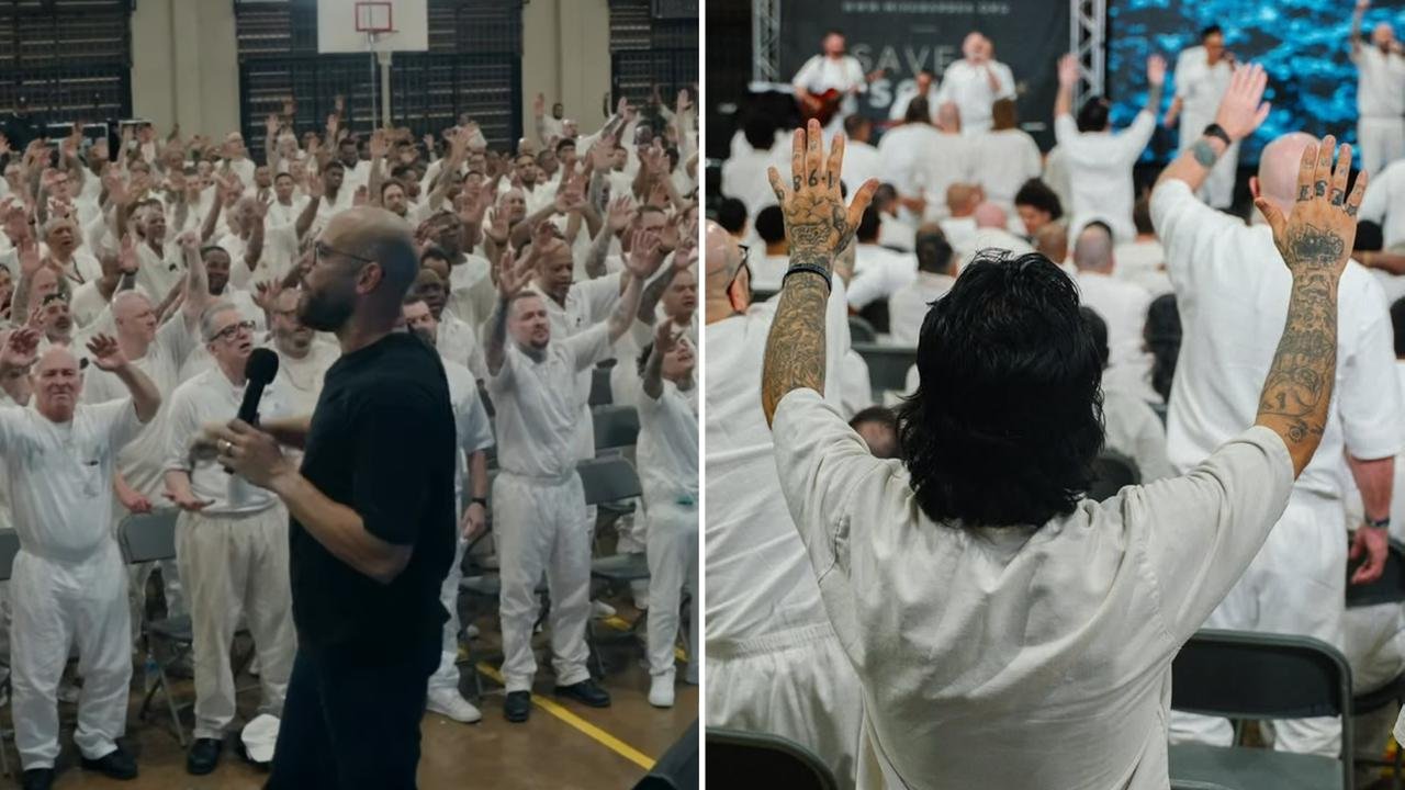 ### Culto Transformador: Centenas de Detentos Encontram Esperança em Jesus em Prisão do Texas 1 Centenas de detentos