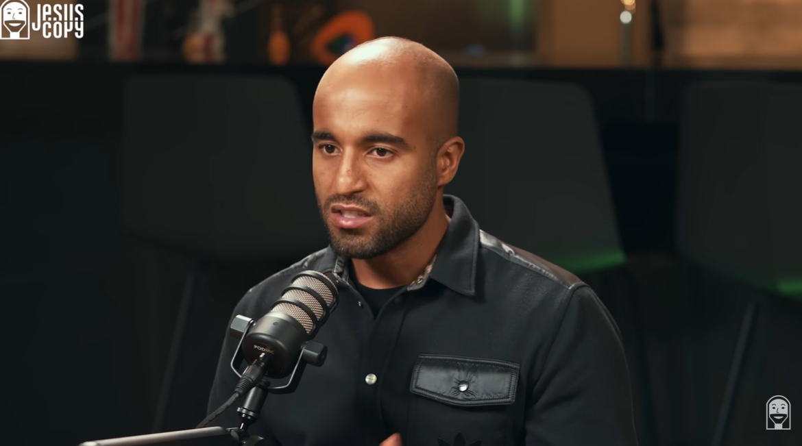 Lucas Moura revela