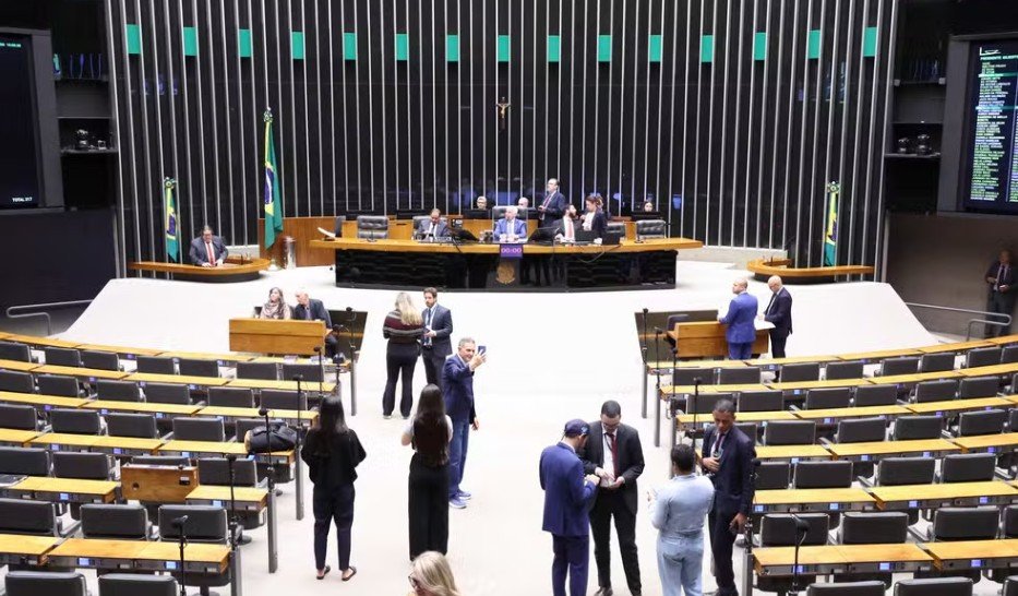 Câmara amplia imunidade