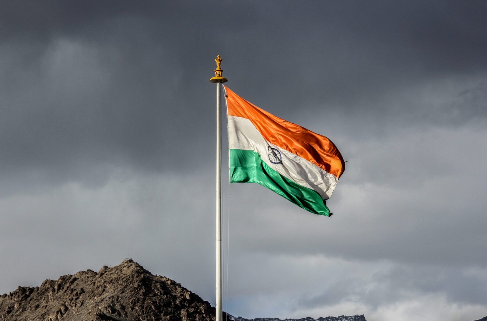 ### Conflito Religioso na Índia: Nacionalistas Hindus Interrompem Convenção Cristã em Madhya ... 1 Hindu Nationalists Attack