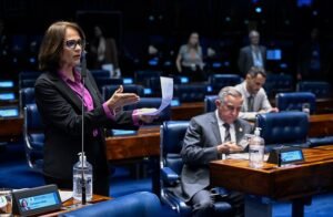Senado Revoga Resolução que Regulamentava Aborto Legal em Menores: Uma Decisão Polêmica