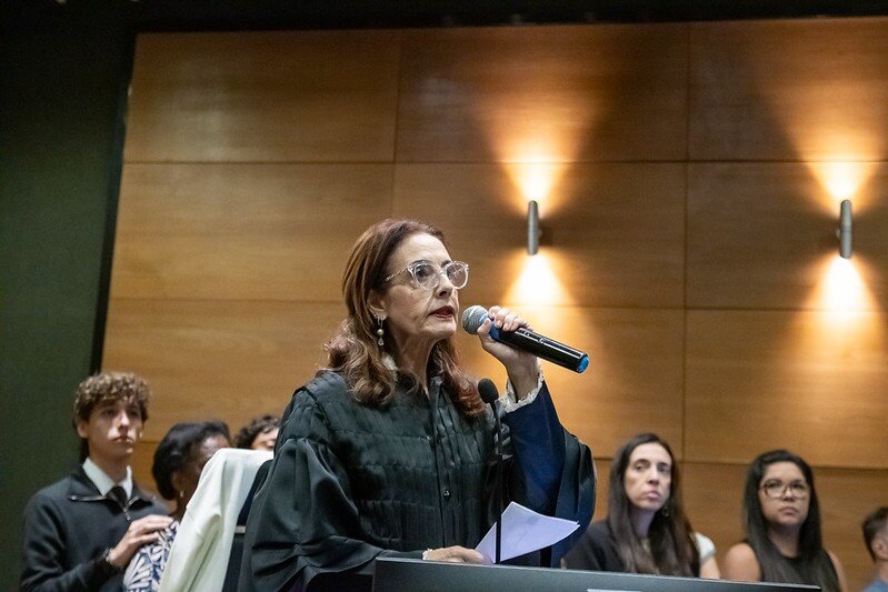 A captura ideológica