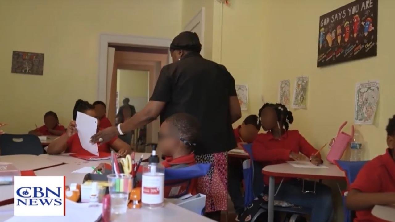 Escola cristã gratuita