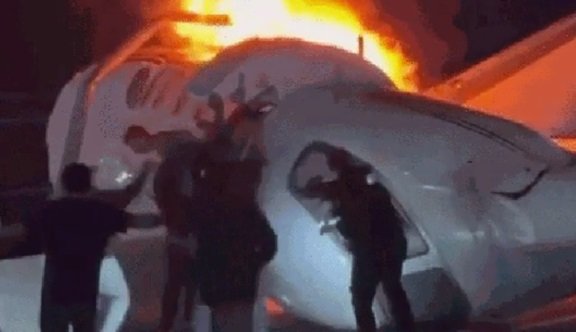 Queda de avião
