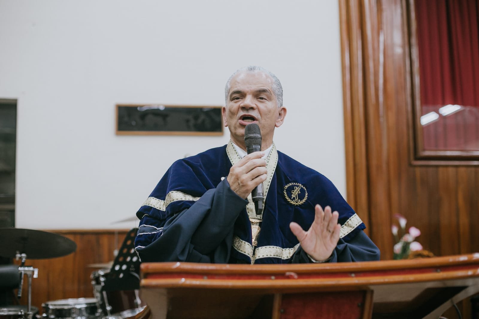 Cristofobia Institucional: O Caso da Promotora e a Liberdade Religiosa no Brasil 1 Jurista chama de
