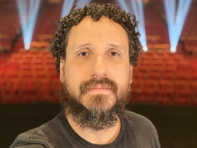Leonardo Gonçalves: O Fim de uma Era na Música Cristã Brasileira e o Início de um Novo Capít... 1 Leonardo Gonçalves encerra