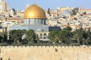 Sanhedrin emite petição a Deus por revelação do Messias e recon…
