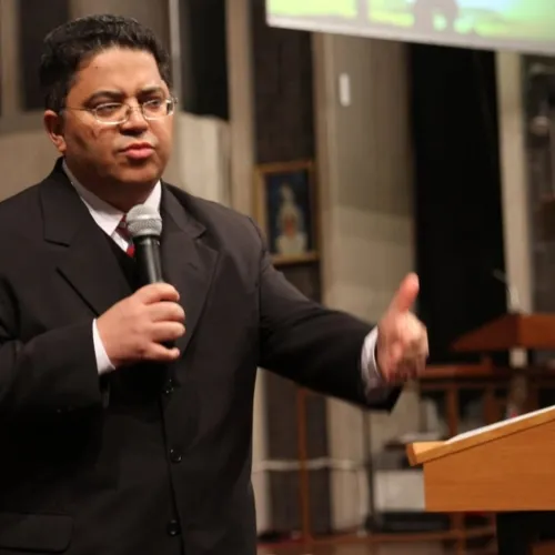 Justiça arquiva inquérito contra pastor de Maringá após 12 anos... 1 Justiça arquiva inquérito