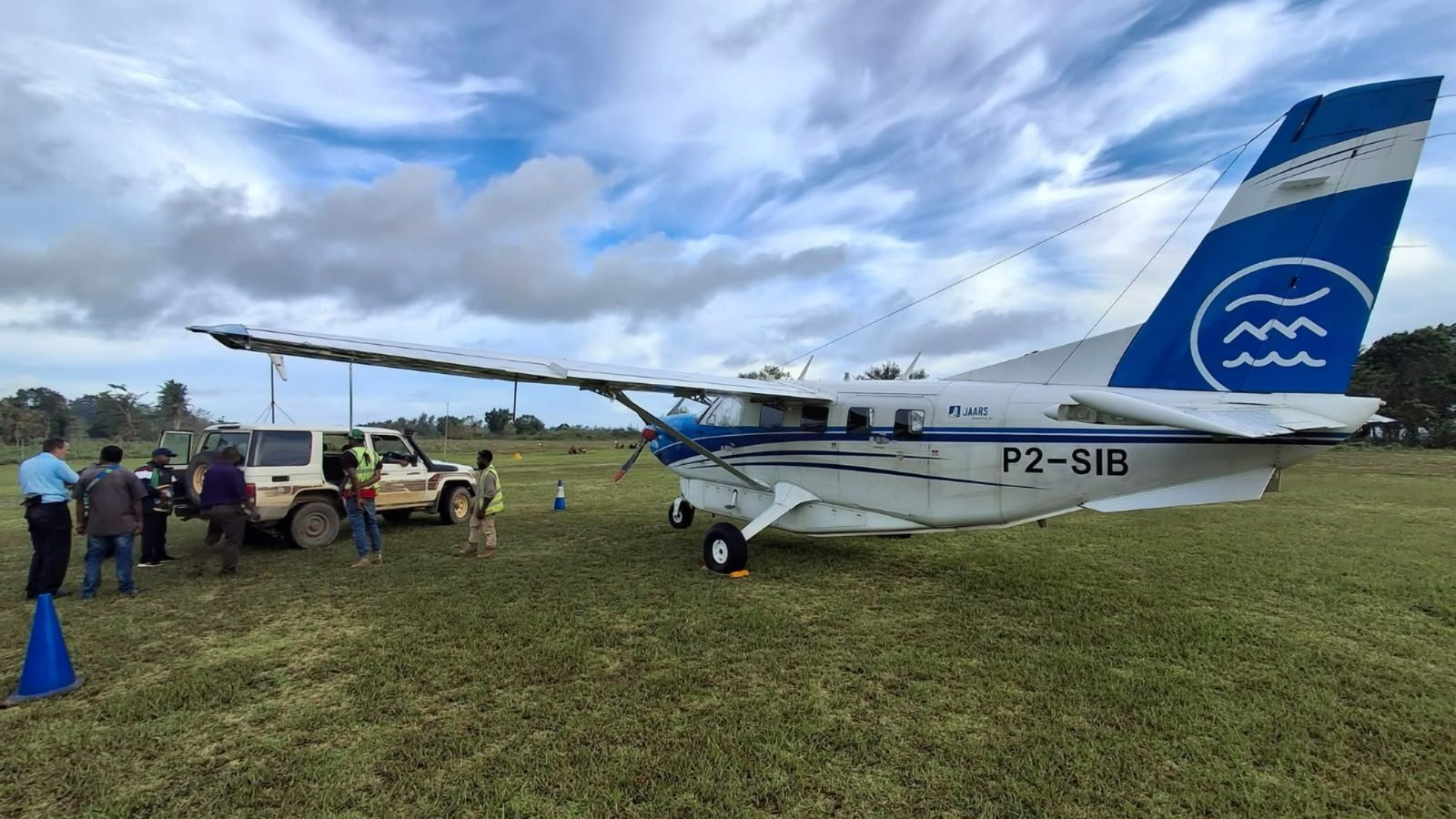 Pilotos missionários levam