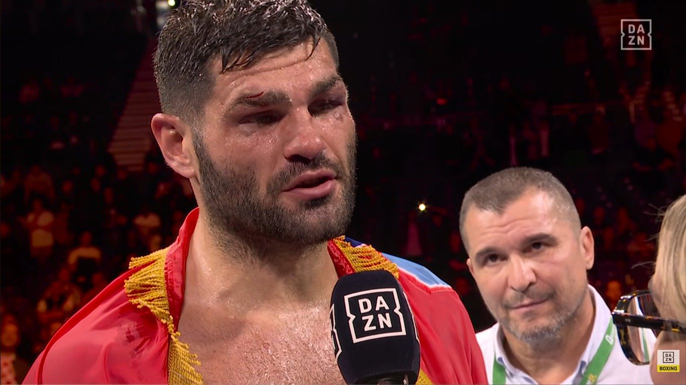 Boxeador exalta Jesus