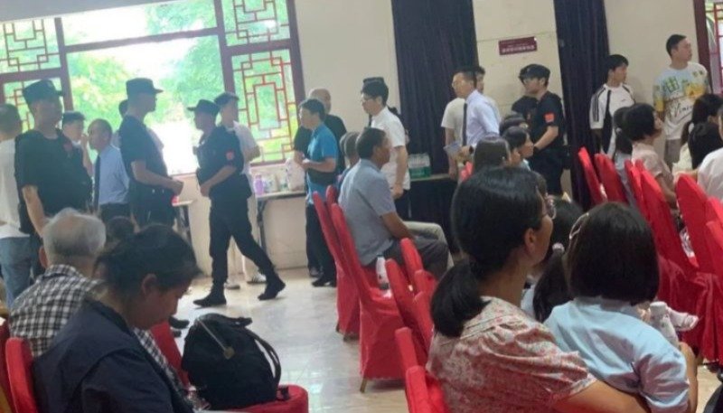 Idosos Líderes da Igreja Early Rain Covenant São Detidos na China... 1 11 líderes idosos