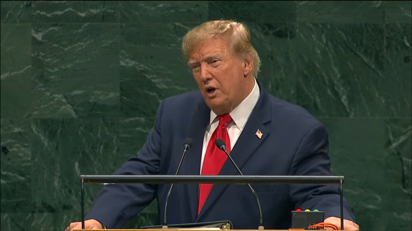 Trump denuncia perseguição a cristãos e critica mutilação de c... 1 Na ONU Trump