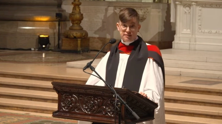Sacerdotisa episcopal causa