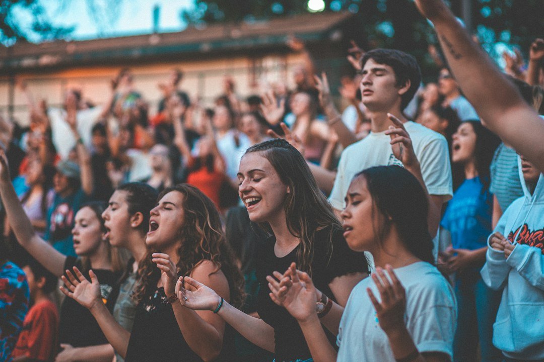 Finanças para jovens — Como a Bíblia Orienta Jovens Sobre Responsabilidade Financeira