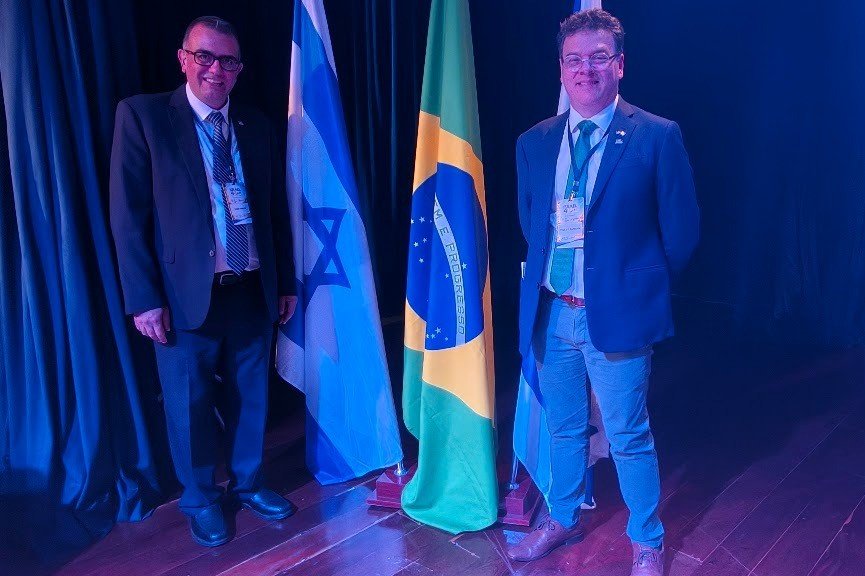 Israel visa atrair 7 milhões de turistas até 2030 com novos inves... 1 Israel anuncia investimentos